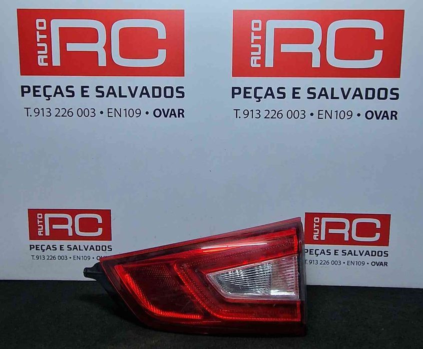 Farolim da Mala Direito NISSAN QASHQAI II (J11, J11_) ano 2014