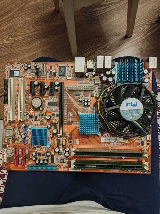 Запчастини , до системних блоків