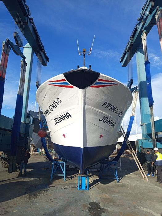 Barco de Pesca Profissional
