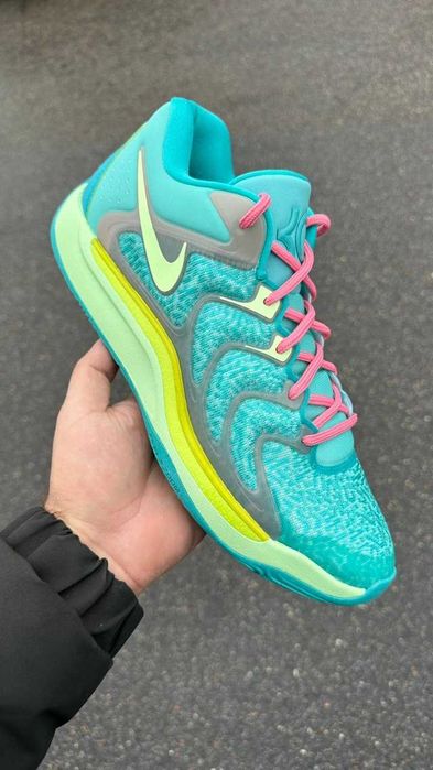 Nike KD 17  [ EUR 44.5 , EUR 45.5] - NEW