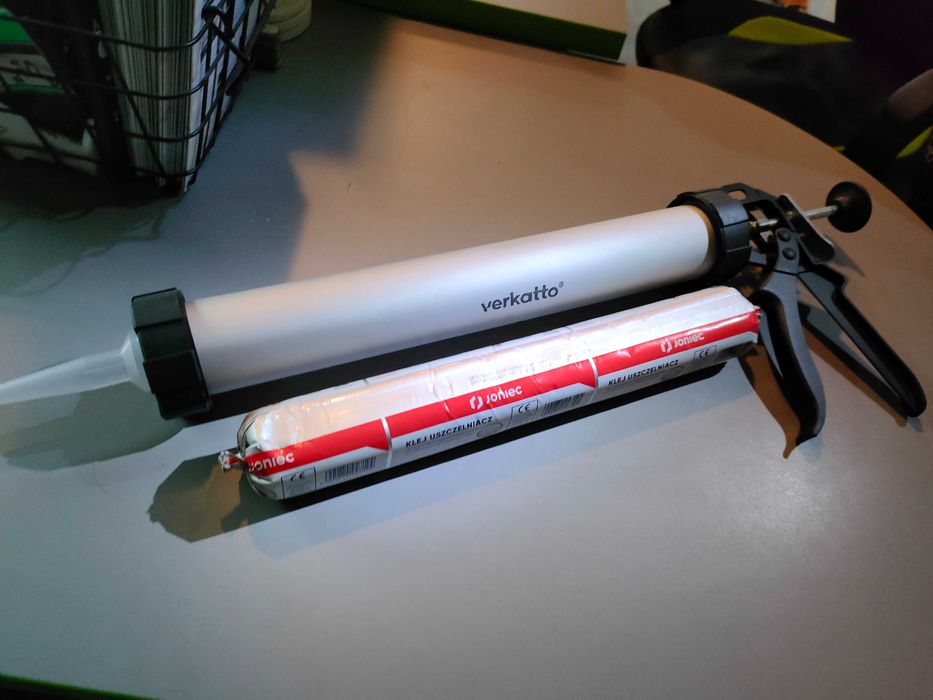 Pistolet do kleju Joniec ogrodzenia wyciskacz pustaki palisady bloczki