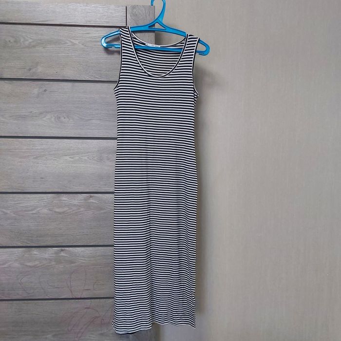 Літнє плаття в смужку