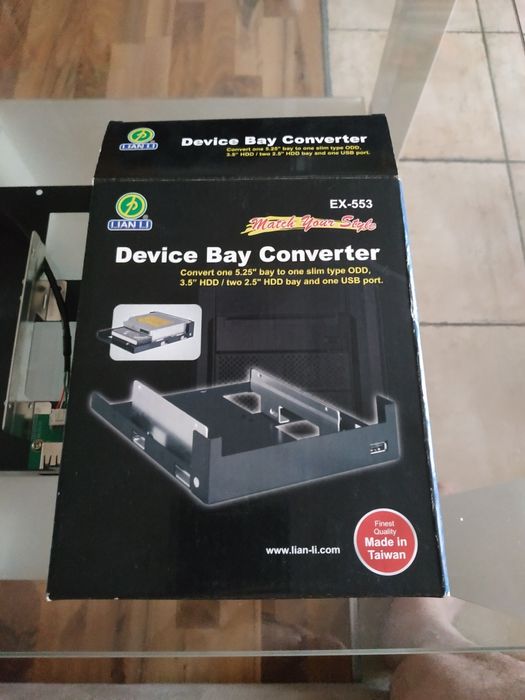 Lian Li Dervice bay converter stacja dyskow