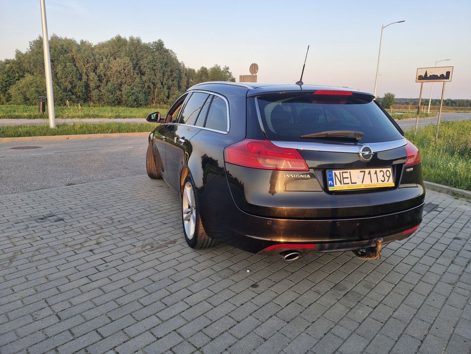 Opel Insignia sport tourer 2.0 160KM