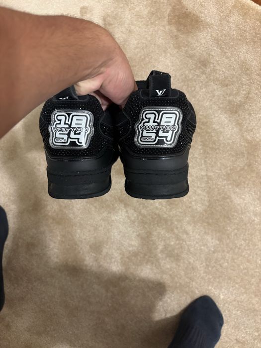 Louis vuitton skate swarovski
