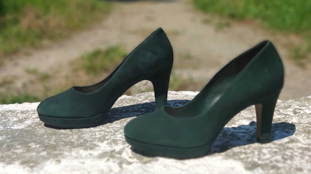 Жіночі замшеві туфлі Clarks Narrative