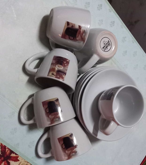 Conjunto de 6 pires e chávenas de café - Siaki