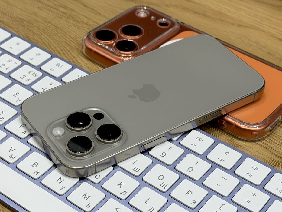 iPhone 16 Pro 128GB Natural Titanium (27 циклів АКБ 100%, bypass)