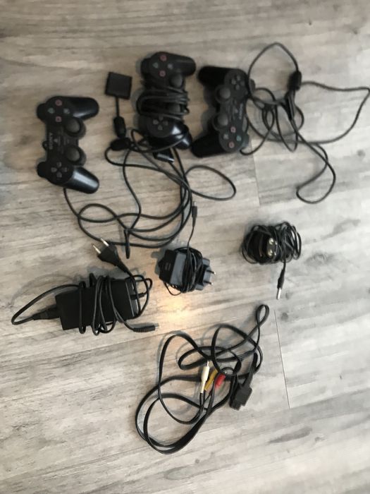 Продам сони плейстейшен 2