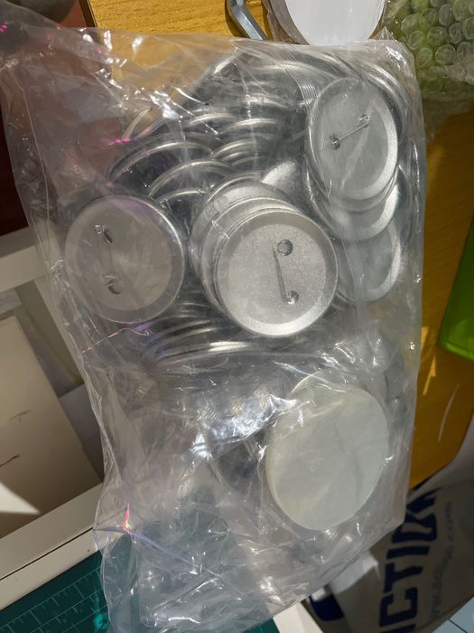 Máquina de fazer crachás