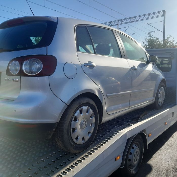 Vw golf V plus na części