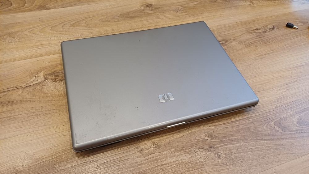 Laptop hp compaq 6720s sprawny