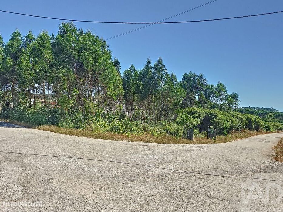 Terreno em Lourinhã e Atalaia de 2120,00 m2