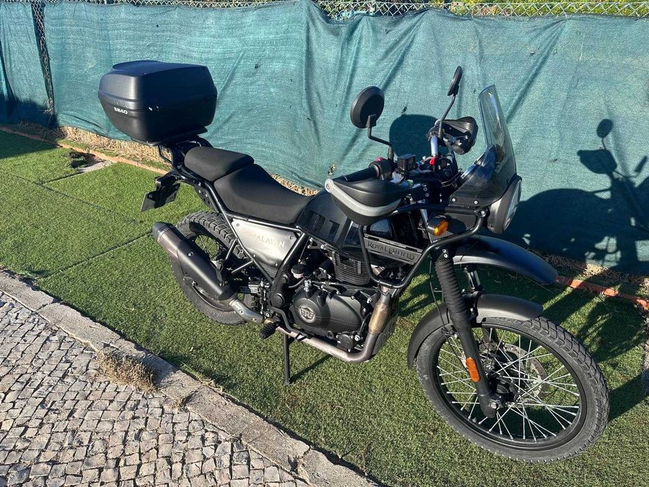 Royal Enfield Himalayan 411 — 2022 | Granite Black | Revisões sempre no concessionário oficial