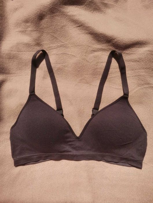 Sutiã preto esmara 85B sem armação