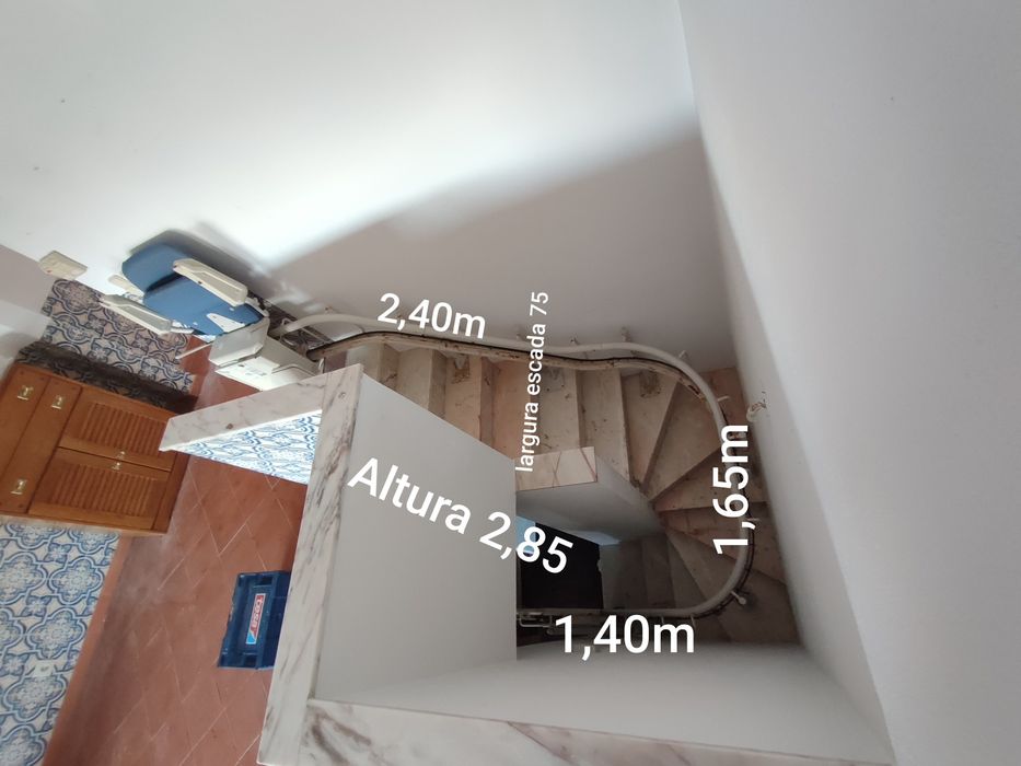 Elevador de escada 260 Sanox/Sarum possibilidade de entrega