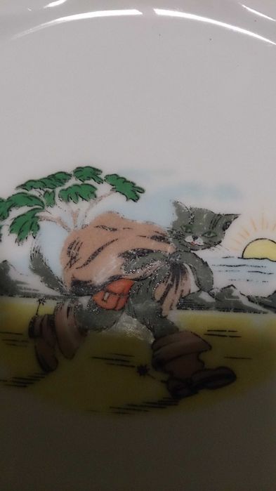 Pratos infantis “Gato das Botas” da Vista Alegre