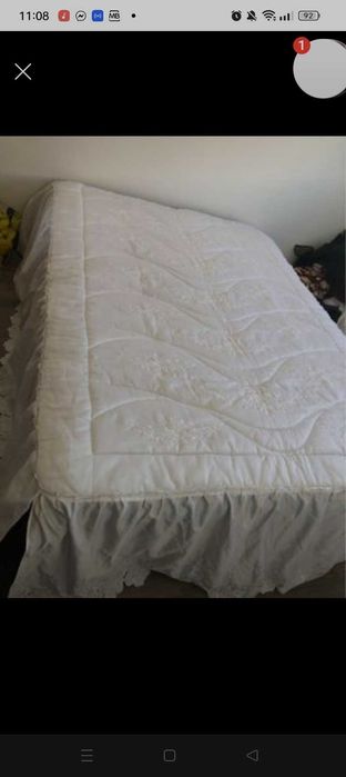 Edredão cetim branco