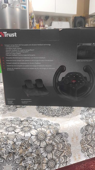 Conjunto de volante Gamong - marca TrustGTX/Kengo