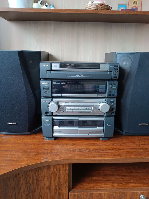 Музикальний центр АЙВА