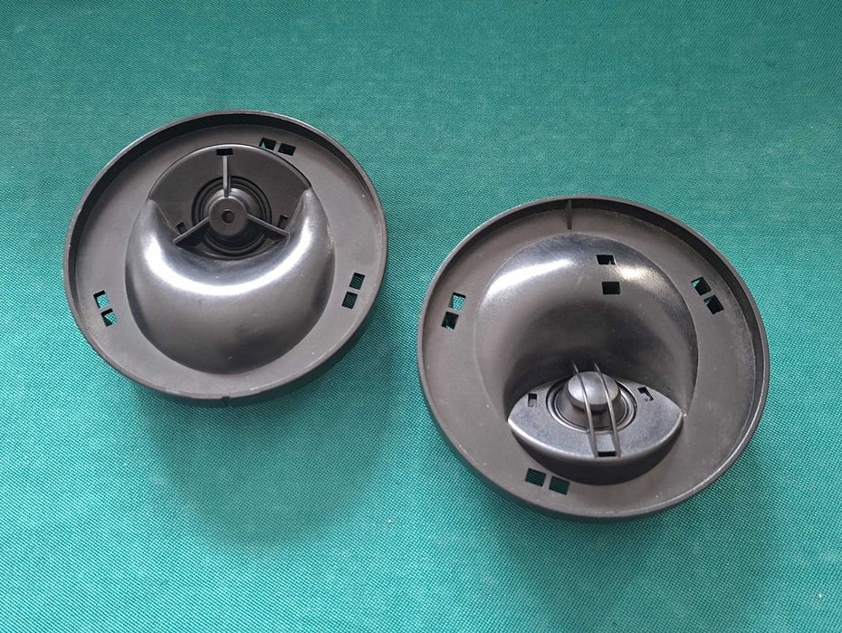 Par de Tweeters vintage VW Isophon JSB 1H0.035.411