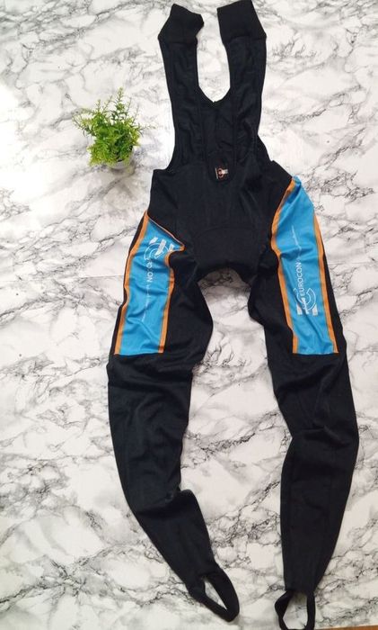 велоштани до 600 грн, assos rapha castelli maap