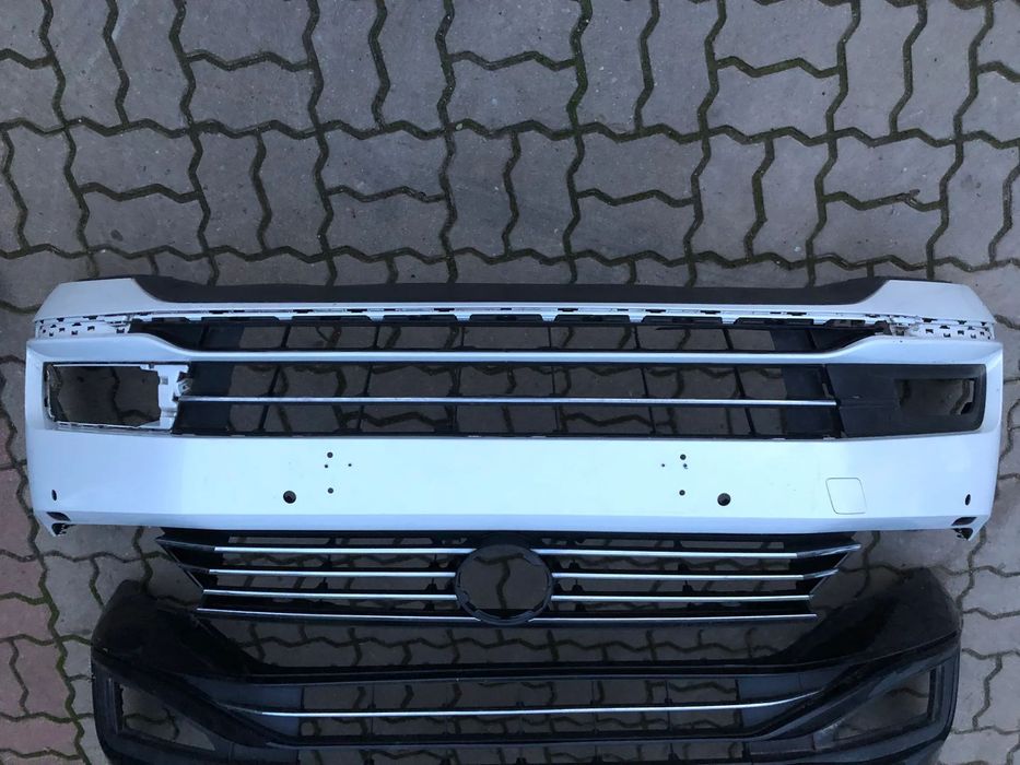 VW PASSAT B8 HIGHLINE  zderzak przedni przód