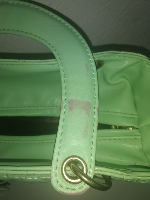 Сумка в стиле Диор.