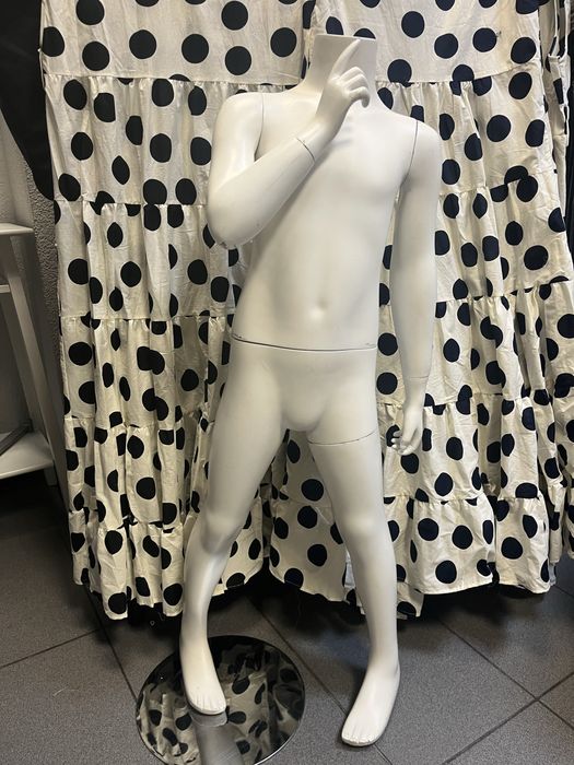 Sprzedam manekin dziecięcy