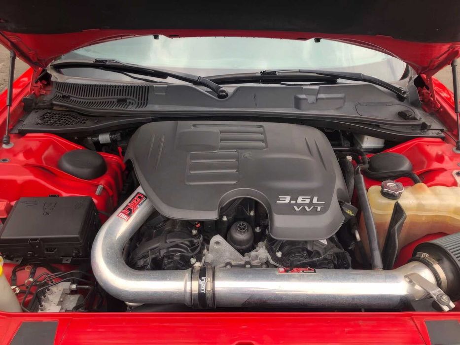 Dodge Challenger      2017