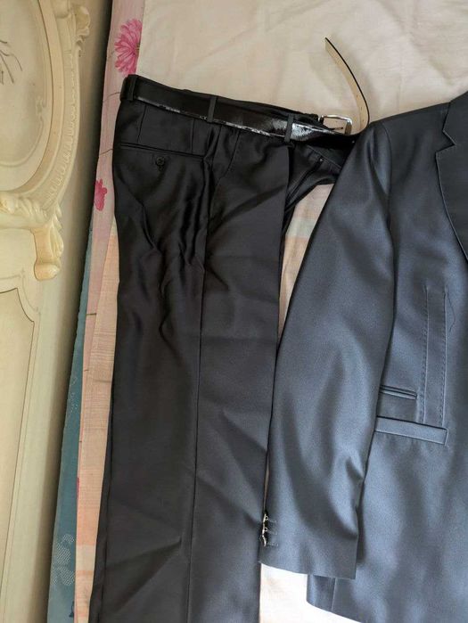 Костюм чоловічий весільний