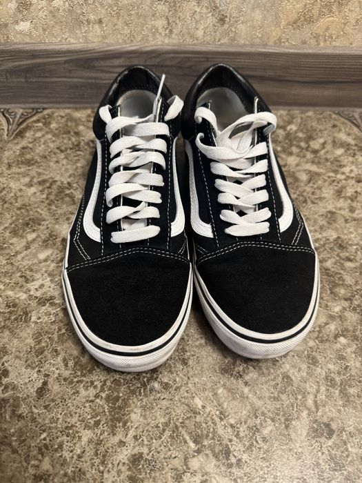Продам Оригінальні Vans Old Skool Black/White