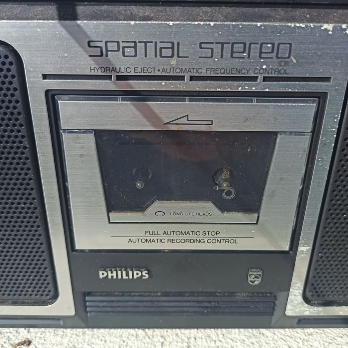 Rádio Philips D 8210-00