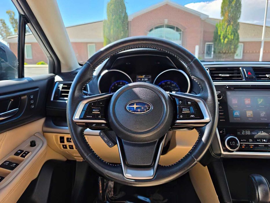 Subaru Outback Limited      2018
