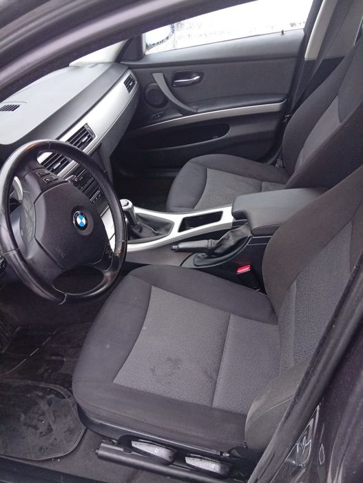 Bmw E90 2006rok 136koni