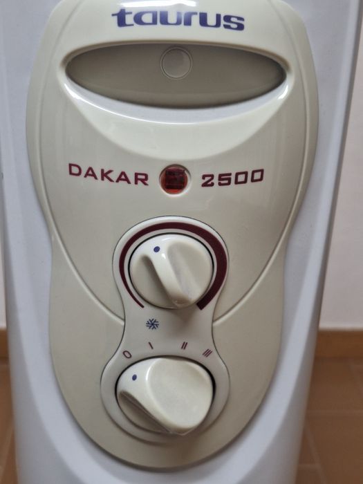 Vendo Aquecedor a Óleo Taurus Dakar 2500 de 11 elementos
