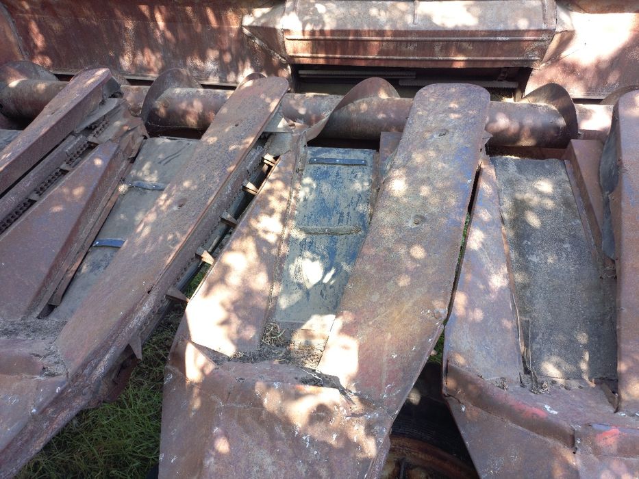 Продам соняшникову жатку ПСП-1.5 болгарка