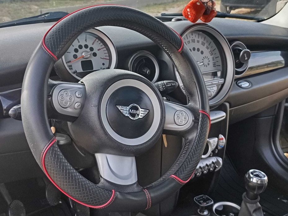 Carrinha mini compacta e espectacular