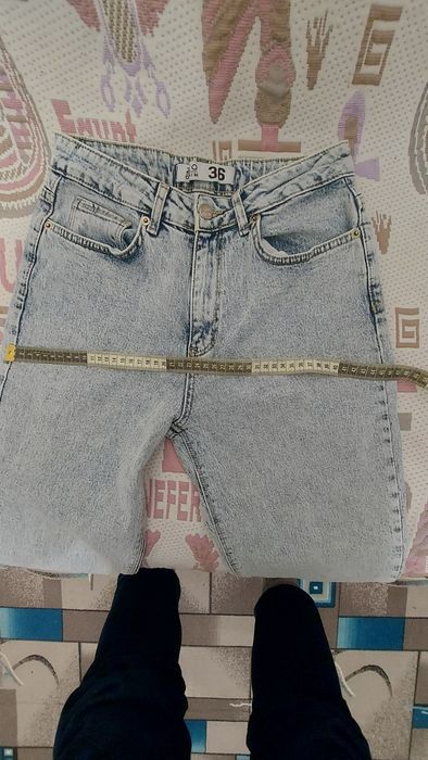 Джинси mom fit 36 S M, ідеальний стан