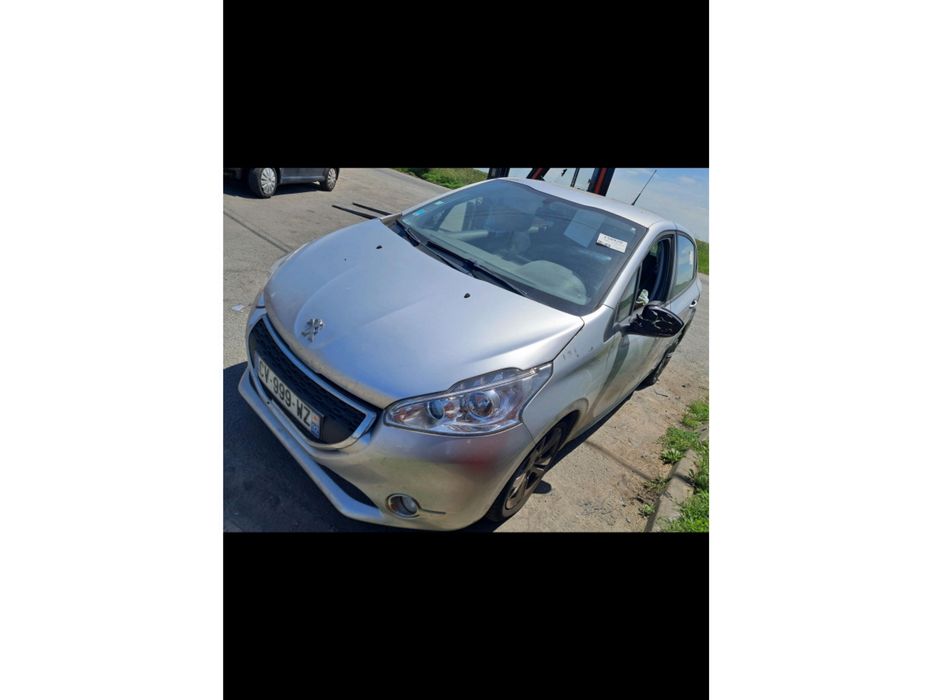 Lote Peugeot 208 e Citroen C3 1.4 hdi acidentados