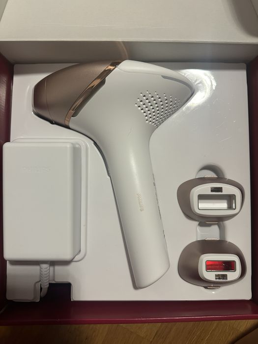 Depilator laserowy Philips Lumea 9000