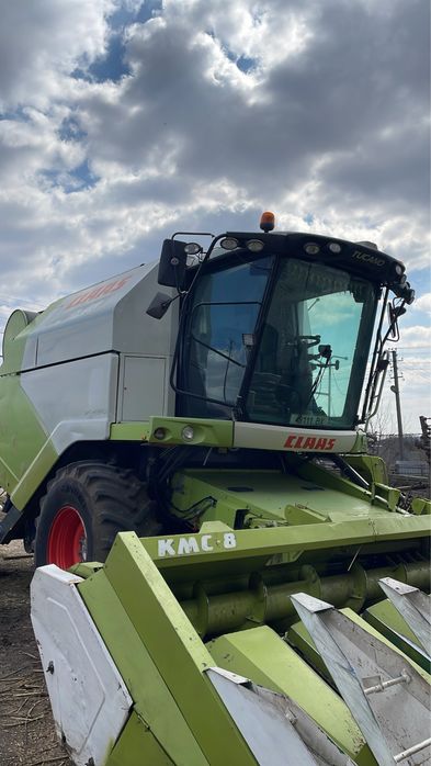 Claas Tucano 470