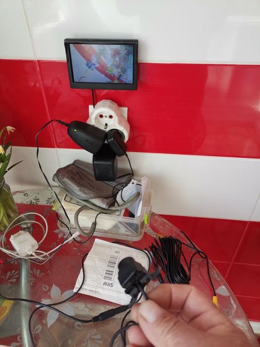Продаю AHD камери парковочн і