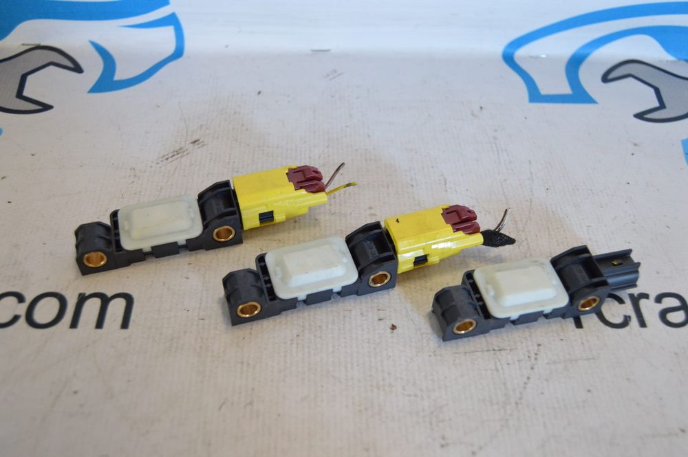 SENSOR SENSORES IMPACTO EMBATE COLISÃO ORIGINAL 4B0959643 4B0959643D