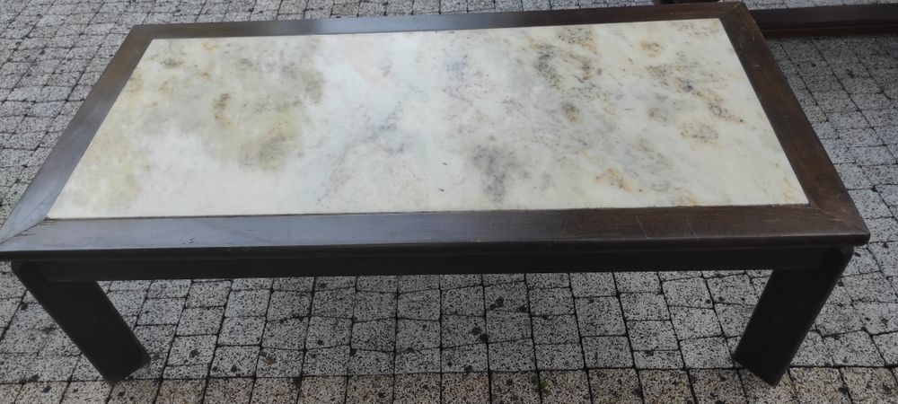 Stół ława z blatem z białego marmuru