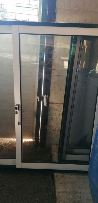 Janelas em alumínio vidro simples