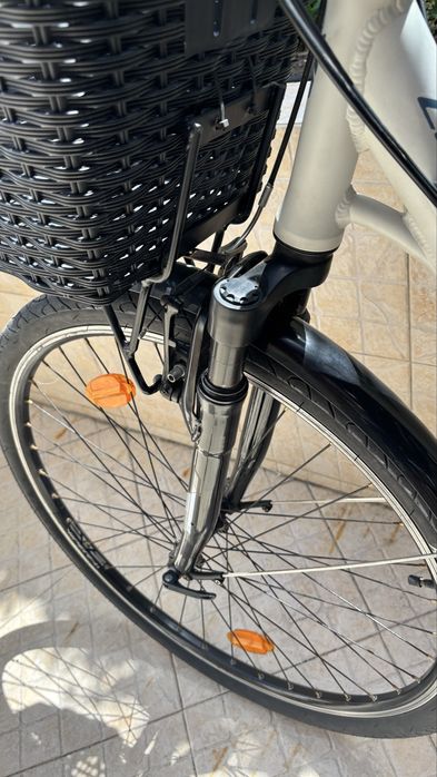 Bicicleta de mulher em aluminio coleur bahia