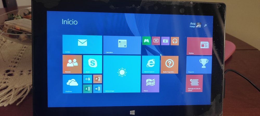 Microsoft Surface RT 32GB + Capa + Carregador Original - Excelente