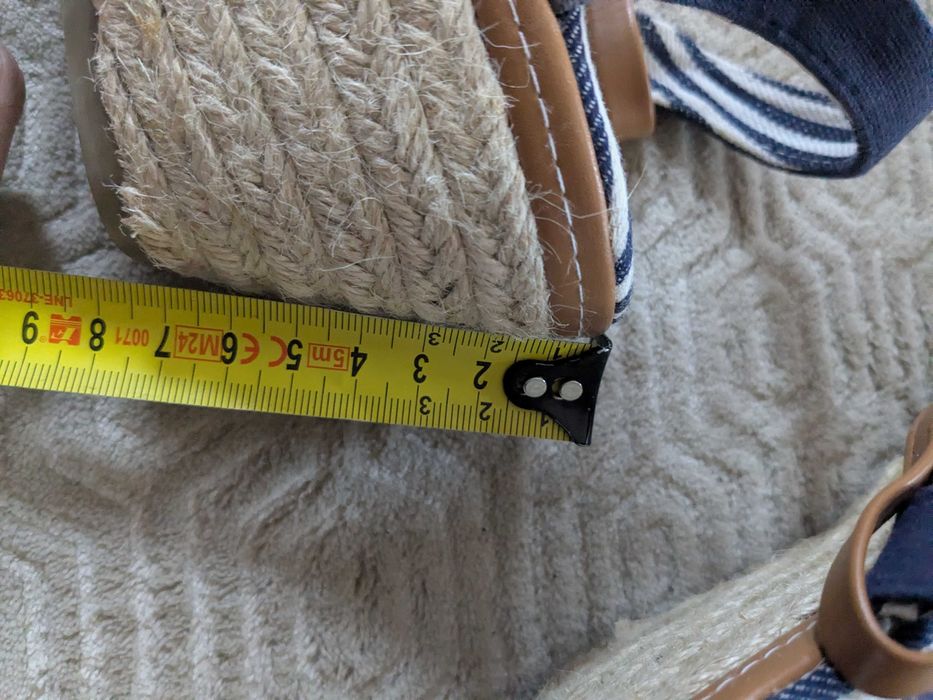 Esmara sandały espadryle na koturnie granatowe rozm. 39
