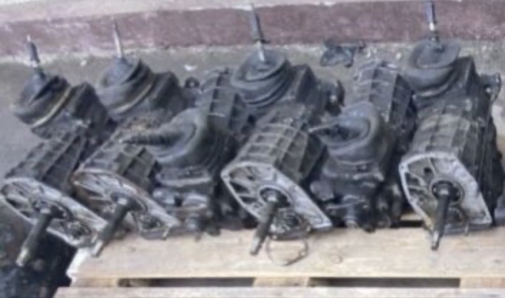 Головка блока ВАЗ 21083 21093 . 2108 2109 2110 2115 лада